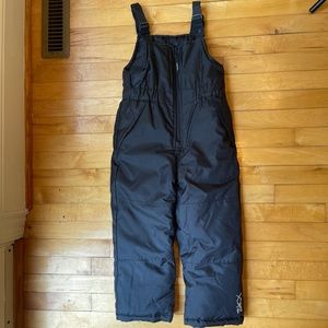 Skecher’s Kid’s Black Ski | Snow Bibs SZ Large (7)